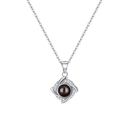 Infinite Glimpse Necklace