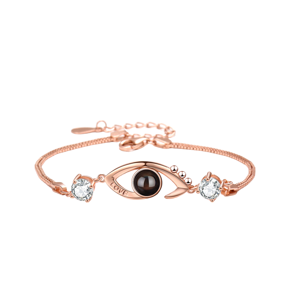 Infinite Apple Eye Bracelet